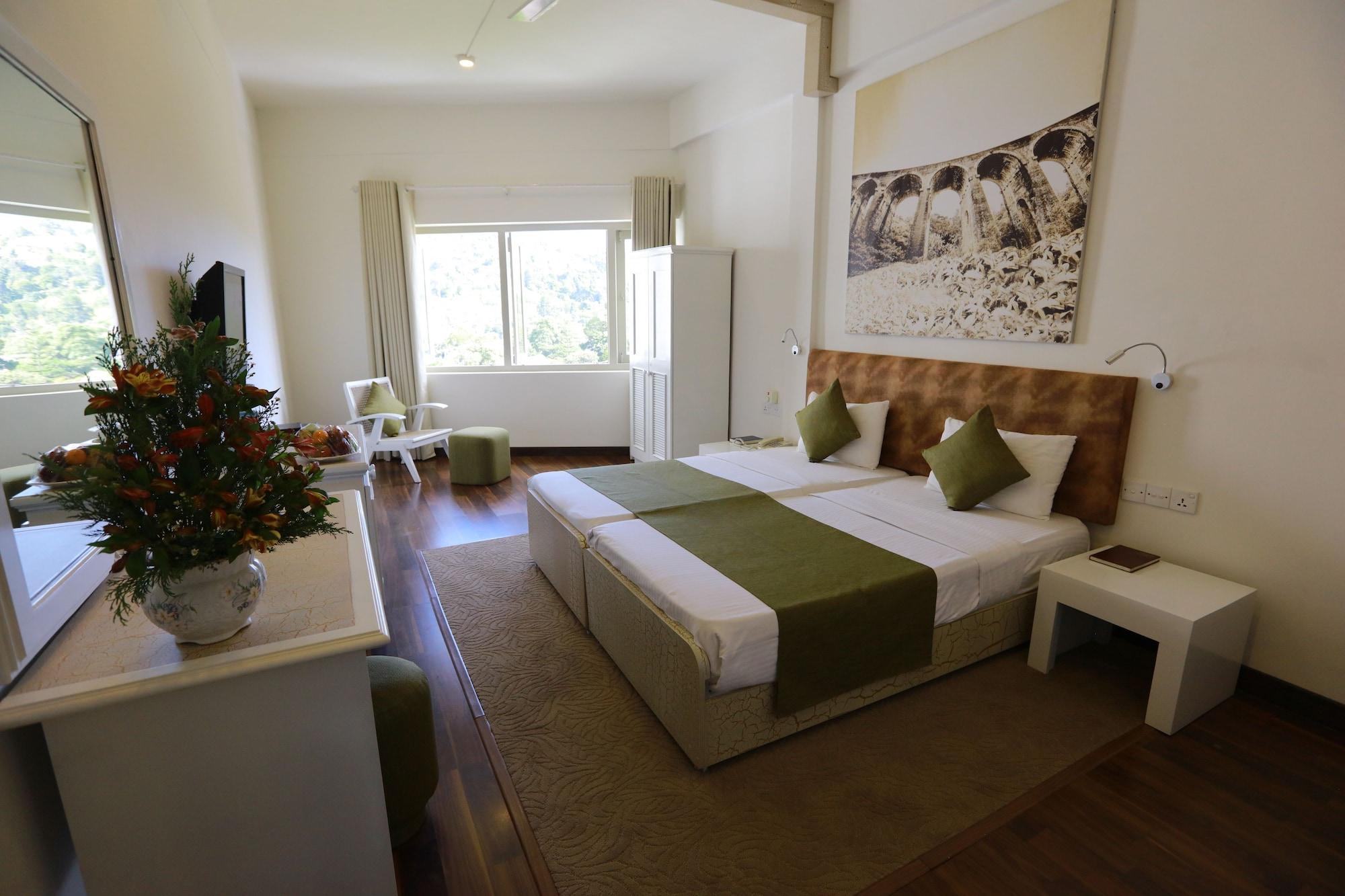 בנדרוולה Orient Hotel מראה חיצוני תמונה