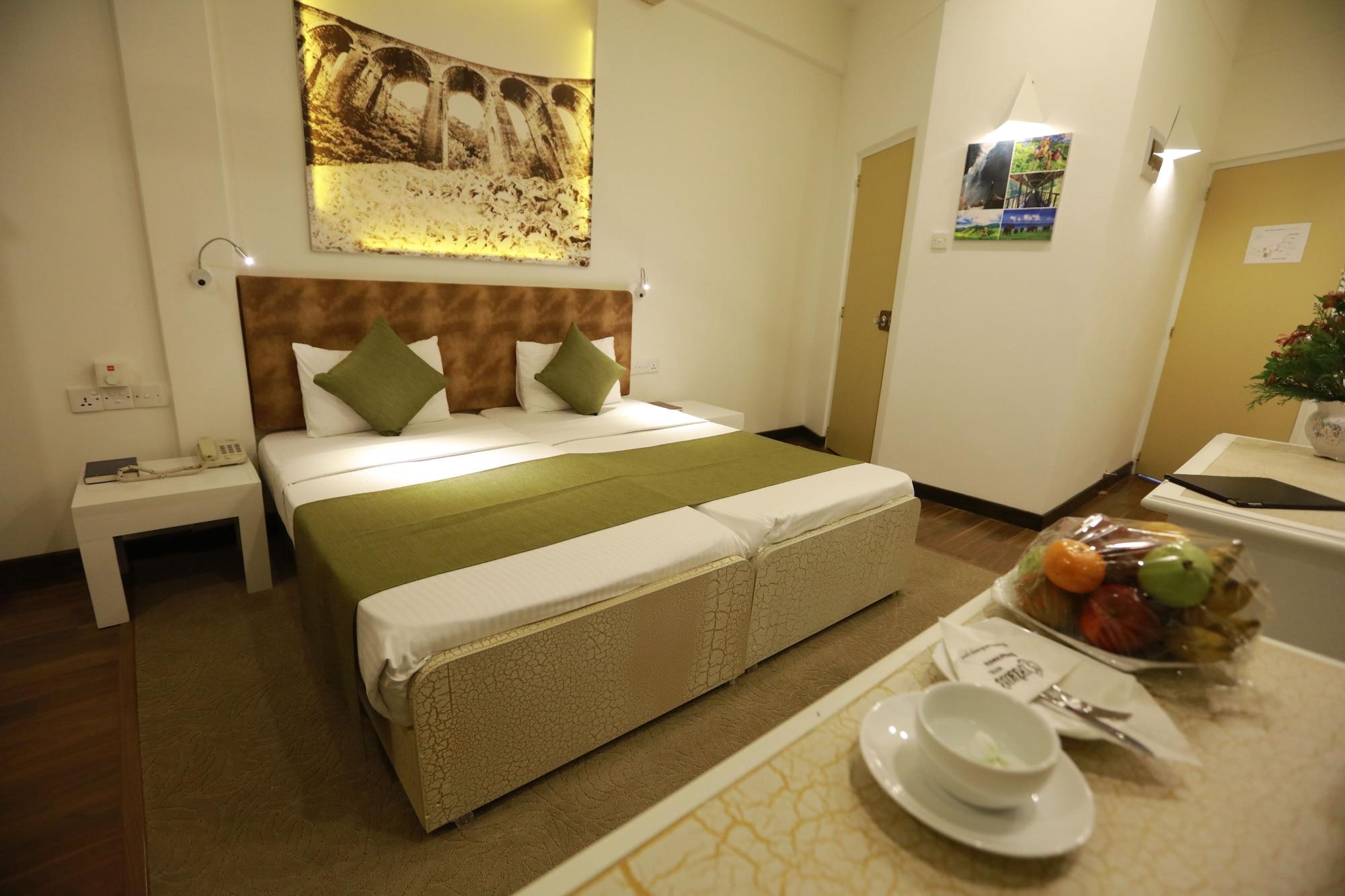 בנדרוולה Orient Hotel מראה חיצוני תמונה