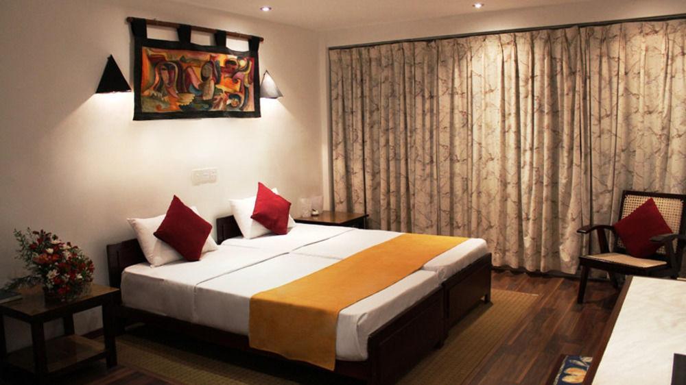 בנדרוולה Orient Hotel מראה חיצוני תמונה