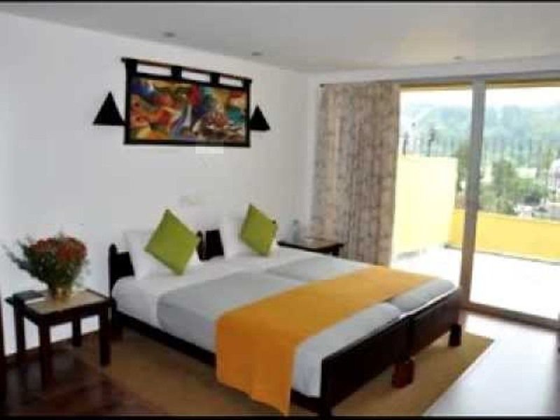 בנדרוולה Orient Hotel מראה חיצוני תמונה