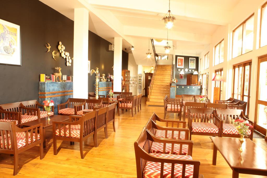 בנדרוולה Orient Hotel מראה חיצוני תמונה