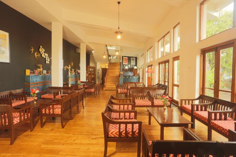 בנדרוולה Orient Hotel מראה חיצוני תמונה