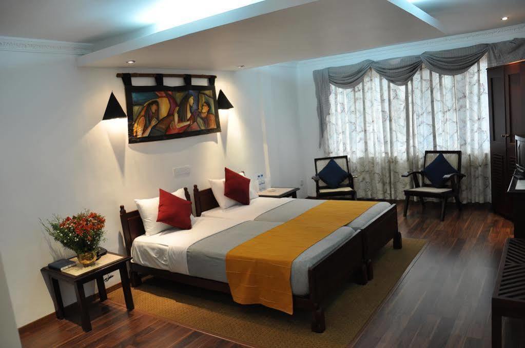 בנדרוולה Orient Hotel מראה חיצוני תמונה