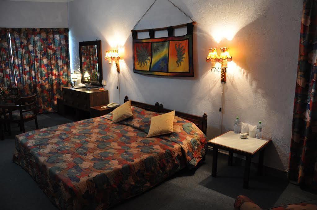 בנדרוולה Orient Hotel מראה חיצוני תמונה